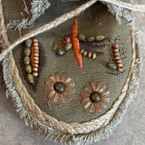 Wild Diva Olive Embroidered Lace Up Boots - Picture 2 of 4